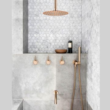 Set de dus Rose Gold cu montaj in tavan, 3 functii de curgere, para rotunda tip ploaie 25 cm, cod 1502